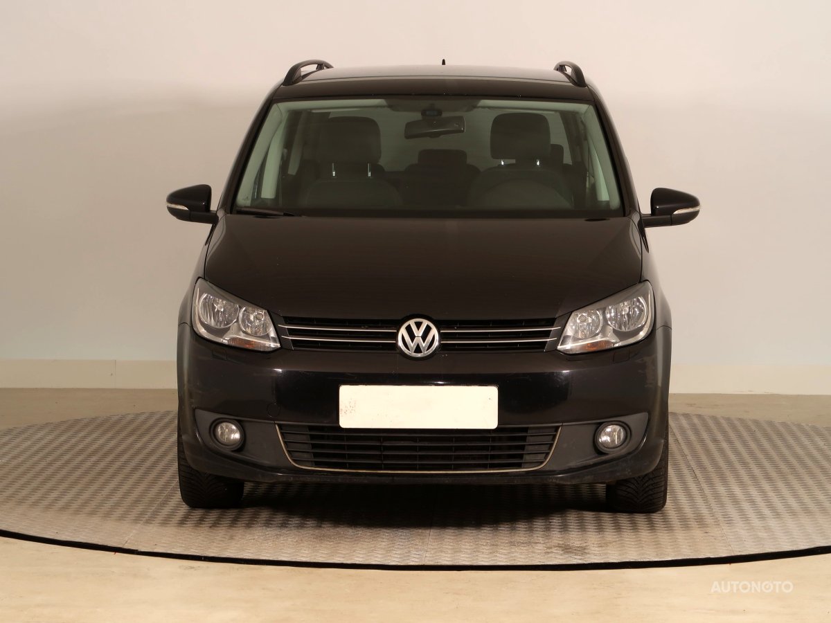 Volkswagen Touran, 2014 - pohled č. 2