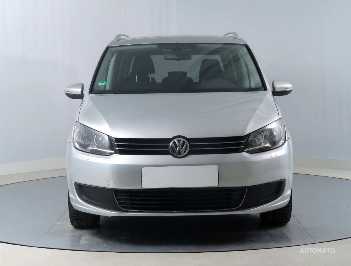 Volkswagen Touran, 2011 - pohled č. 2