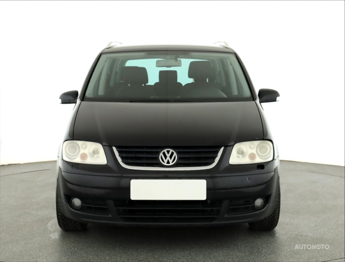 Volkswagen Touran, 2004 - pohled č. 2