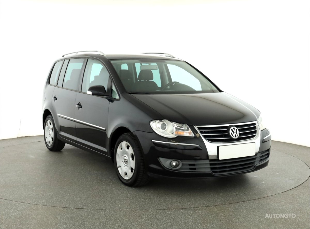 Volkswagen Touran, 2007 - celkový pohled