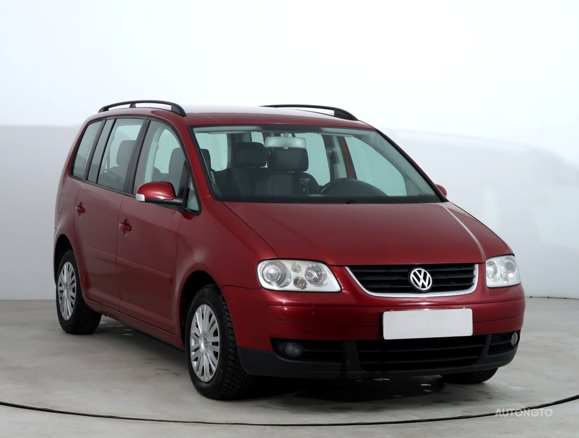 Volkswagen Touran, 2003 - celkový pohled