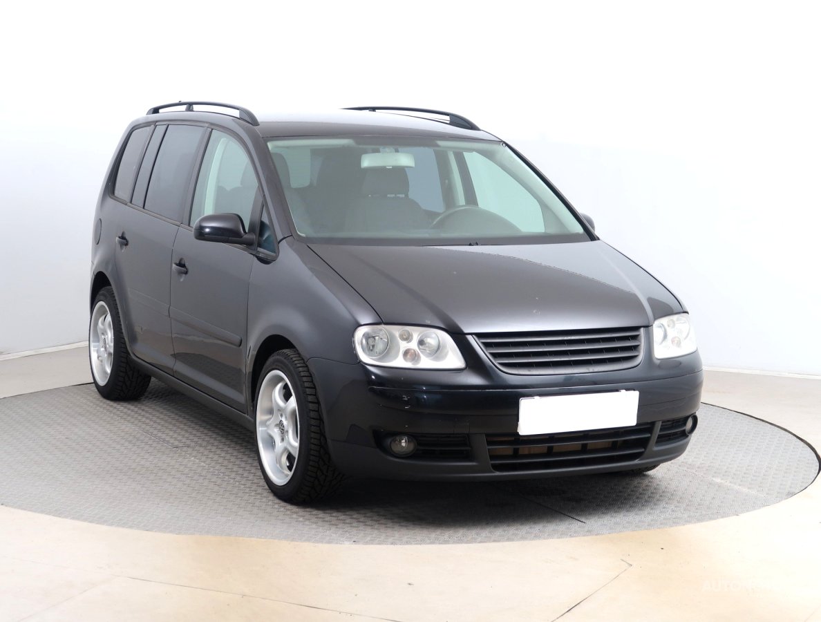 Volkswagen Touran, 2006 - celkový pohled