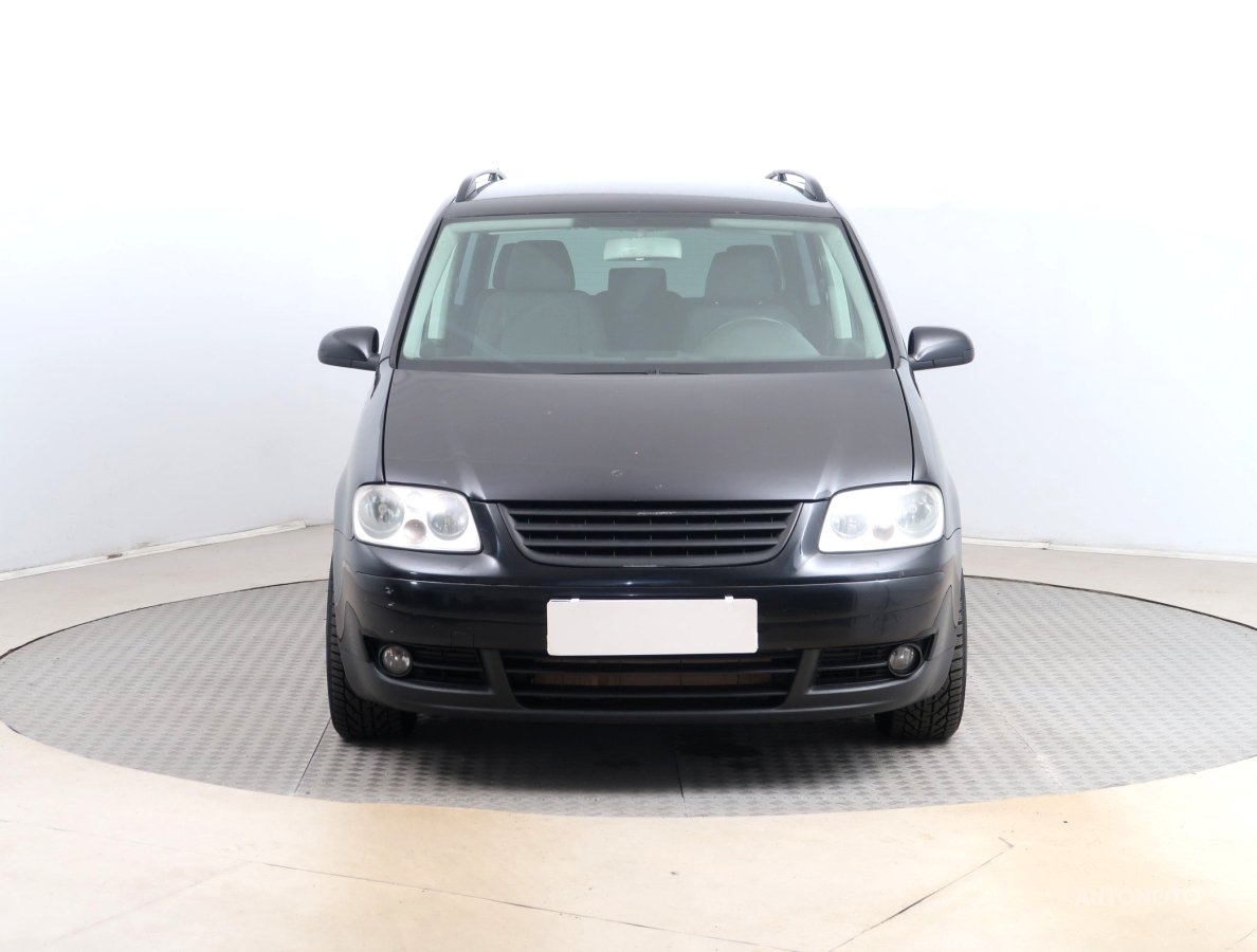 Volkswagen Touran, 2006 - pohled č. 2