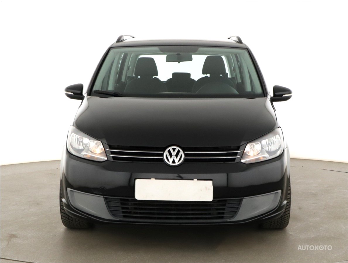 Volkswagen Touran, 2011 - pohled č. 2