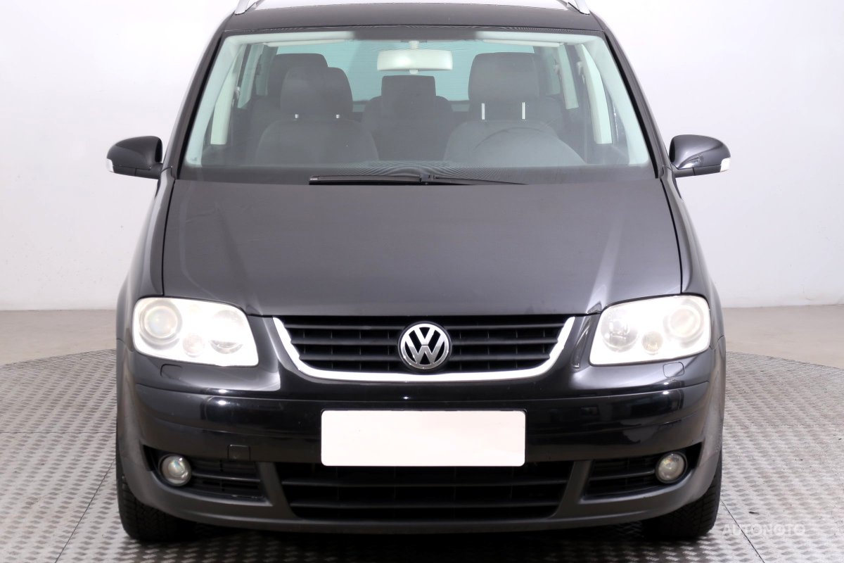 Volkswagen Touran, 2004 - pohled č. 2