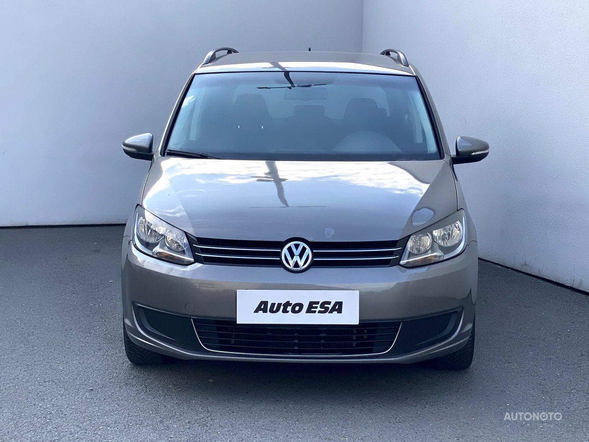 Volkswagen Touran, 2010 - pohled č. 2