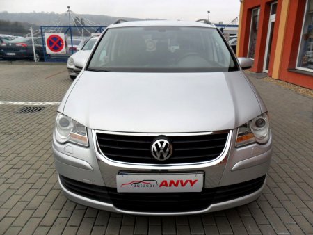 Volkswagen Touran, 2008 - pohled č. 2