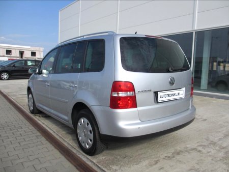 Volkswagen Touran, 2005 - pohled č. 4