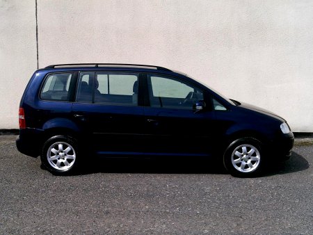 Volkswagen Touran, 2004 - pohled č. 4