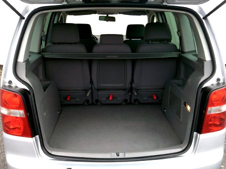 Volkswagen Touran, 2004 - pohled č. 9