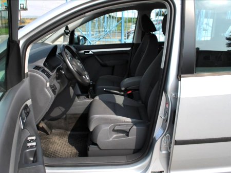 Volkswagen Touran, 2014 - pohled č. 10