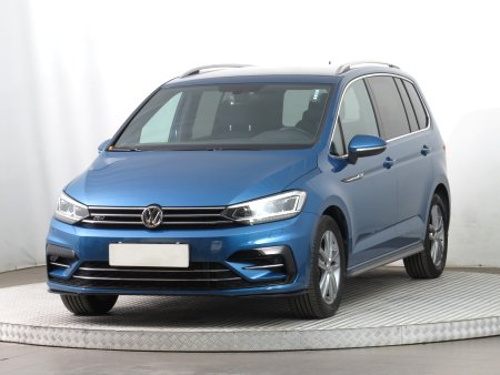 Volkswagen Touran, 2018 - pohled č. 3