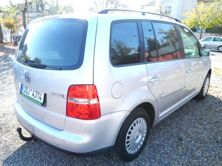 Volkswagen Touran, 2004 - pohled č. 7