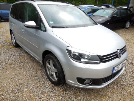 Volkswagen Touran, 2013 - pohled č. 2
