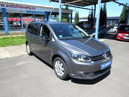 Volkswagen Touran, 2013 - pohled č. 3