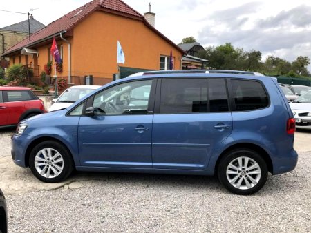 Volkswagen Touran, 2012 - pohled č. 3