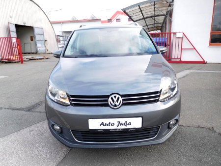 Volkswagen Touran, 2013 - pohled č. 2