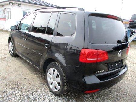 Volkswagen Touran, 2010 - pohled č. 3