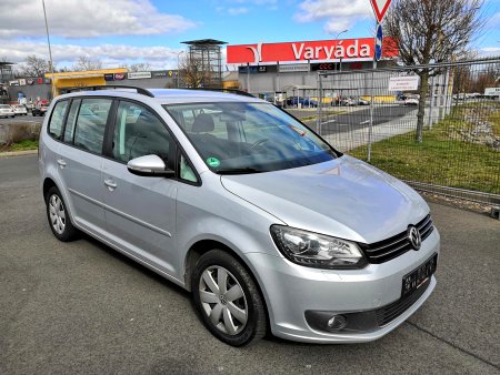 Volkswagen Touran, 2011 - pohled č. 3