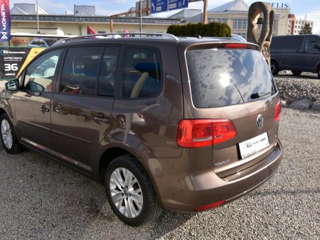 Volkswagen Touran, 2013 - pohled č. 3