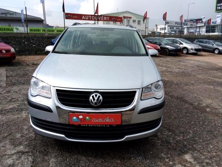 Volkswagen Touran, 2008 - pohled č. 2