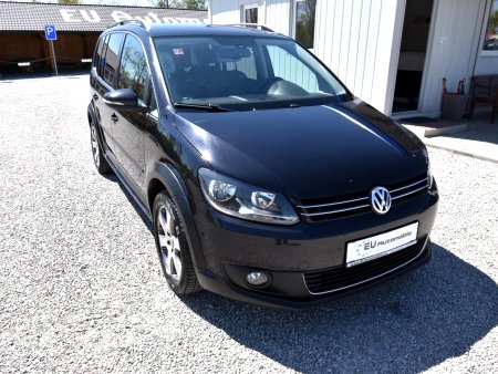 Volkswagen Touran, 2011 - pohled č. 2
