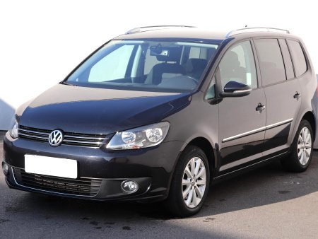 Volkswagen Touran, 2012 - pohled č. 3