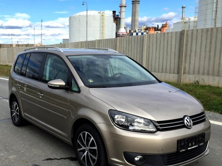 Volkswagen Touran, 2012