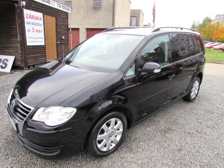Volkswagen Touran, 2008 - pohled č. 3