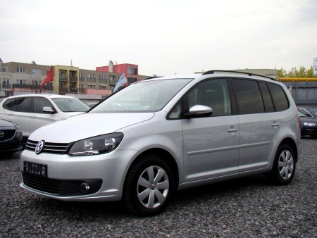 Volkswagen Touran, 2016 - pohled č. 2