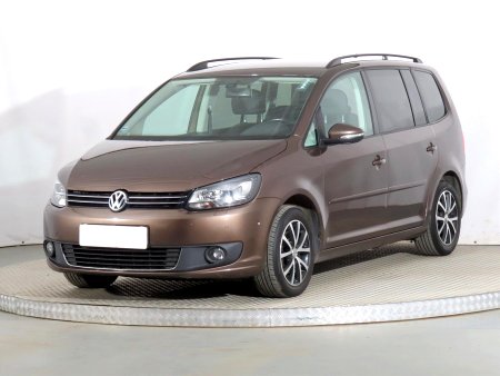 Volkswagen Touran, 2013 - pohled č. 3