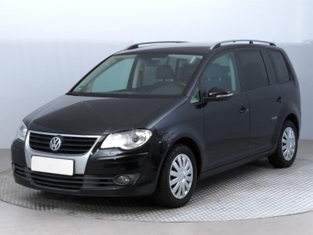 Volkswagen Touran, 2009 - pohled č. 3