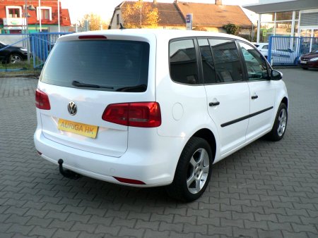 Volkswagen Touran, 2012 - pohled č. 3