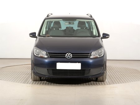 Volkswagen Touran, 2015 - pohled č. 2