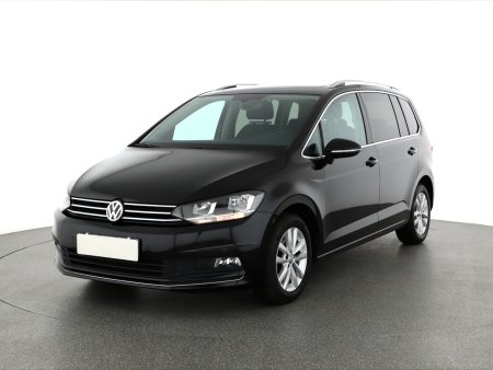 Volkswagen Touran, 2018 - pohled č. 3