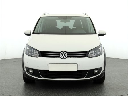 Volkswagen Touran, 2011 - pohled č. 2