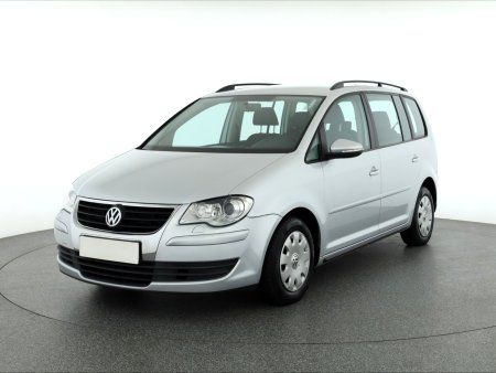 Volkswagen Touran, 2009 - pohled č. 3