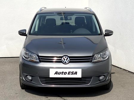 Volkswagen Touran, 2015 - pohled č. 2