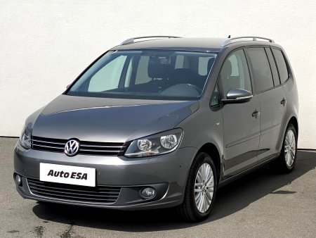 Volkswagen Touran, 2015 - pohled č. 3