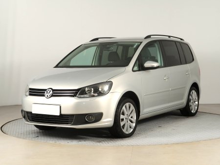 Volkswagen Touran, 2011 - pohled č. 3