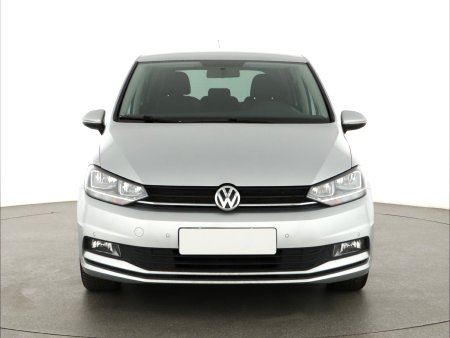 Volkswagen Touran, 2017 - pohled č. 2