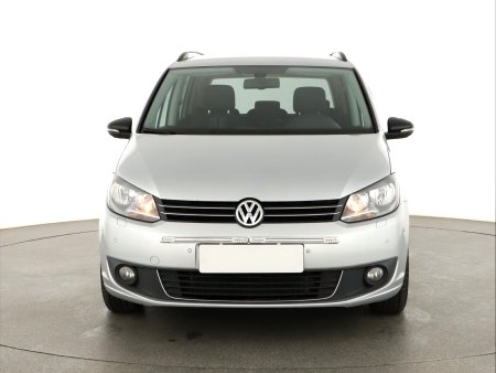 Volkswagen Touran, 2012 - pohled č. 2