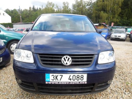 Volkswagen Touran, 2003 - pohled č. 2