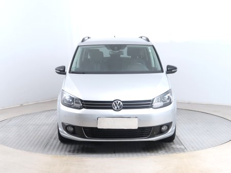 Volkswagen Touran, 2012 - pohled č. 2