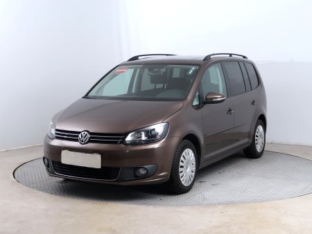 Volkswagen Touran, 2014 - pohled č. 3