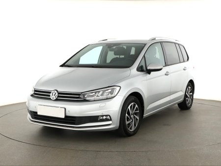 Volkswagen Touran, 2017 - pohled č. 3