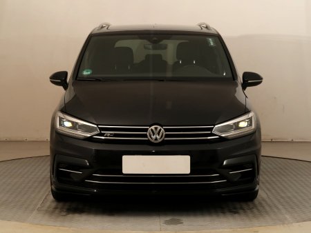 Volkswagen Touran, 2017 - pohled č. 2