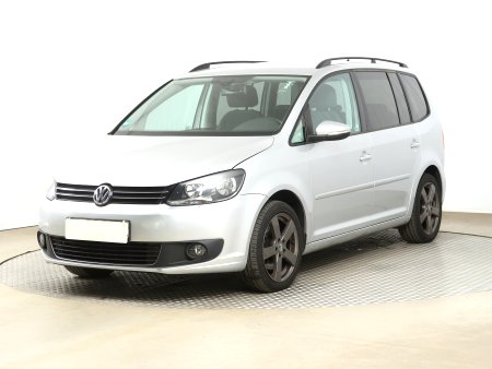 Volkswagen Touran, 2013 - pohled č. 3