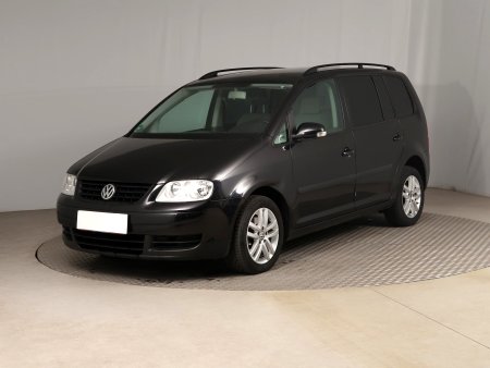 Volkswagen Touran, 2004 - pohled č. 3