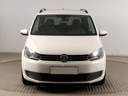 Volkswagen Touran, 2012 - pohled č. 2